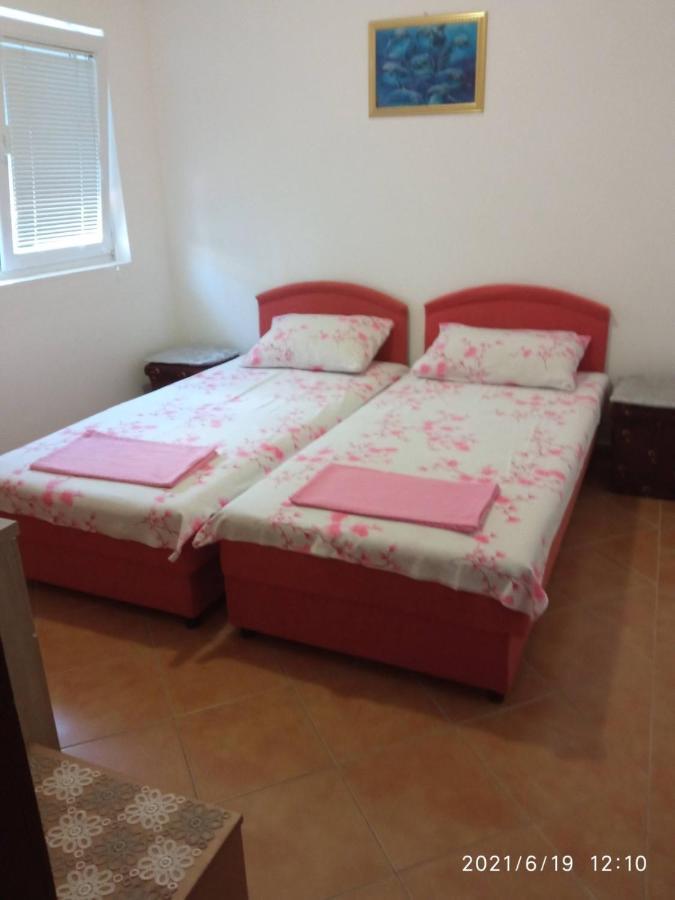 Ilic Apartments บุดวา ภายนอก รูปภาพ